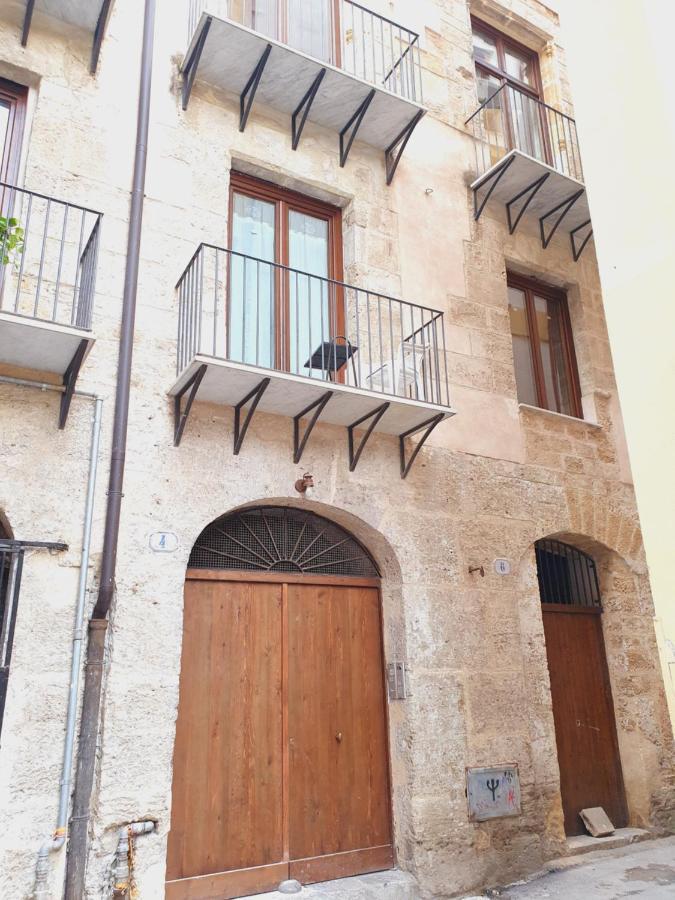"Guttuso Tribute Suite" Experience Apartment Palermo Bagian luar foto