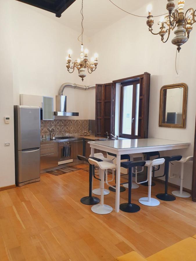 "Guttuso Tribute Suite" Experience Apartment Palermo Bagian luar foto