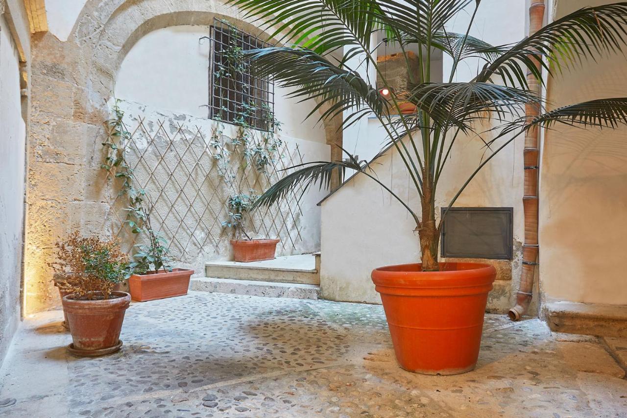 "Guttuso Tribute Suite" Experience Apartment Palermo Bagian luar foto