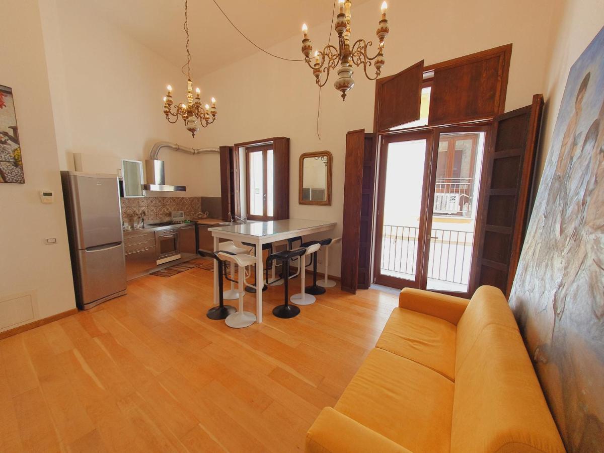 "Guttuso Tribute Suite" Experience Apartment Palermo Bagian luar foto