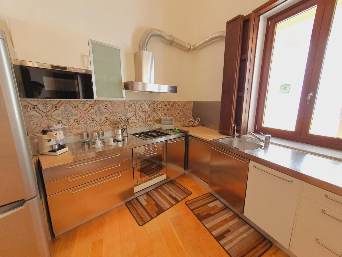"Guttuso Tribute Suite" Experience Apartment Palermo Bagian luar foto