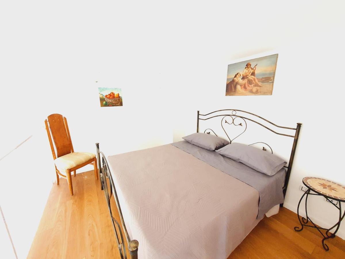 "Guttuso Tribute Suite" Experience Apartment Palermo Bagian luar foto
